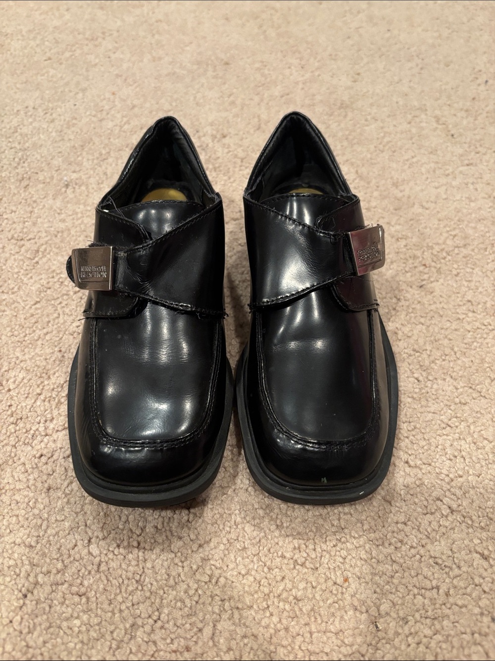 Kenneth Cole Black Leather Slip-On Dress Shoes with Buckle
